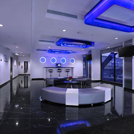Hotel Neo+ Kebayoran จาการ์ตา ภายนอก รูปภาพ