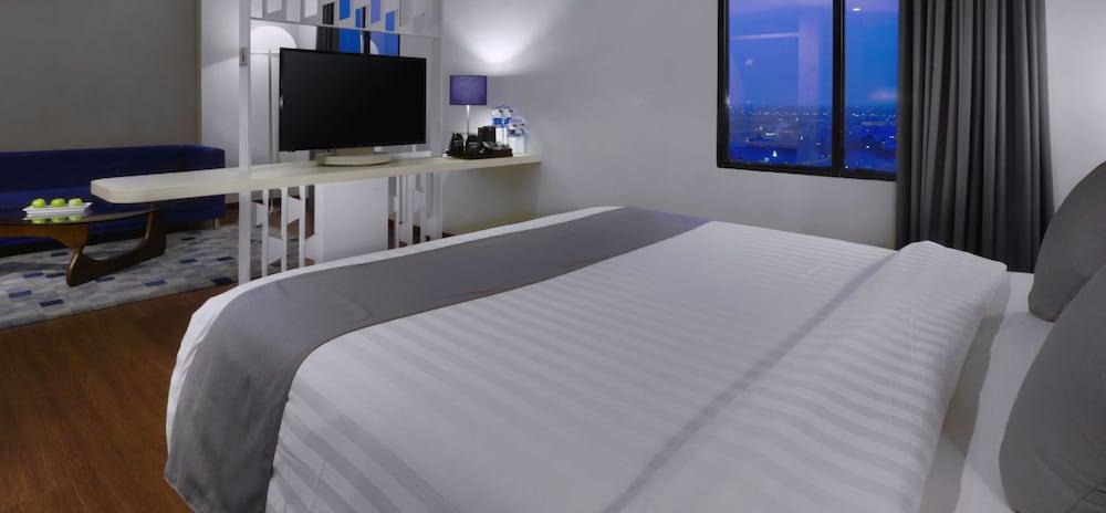 Hotel Neo+ Kebayoran จาการ์ตา ภายนอก รูปภาพ