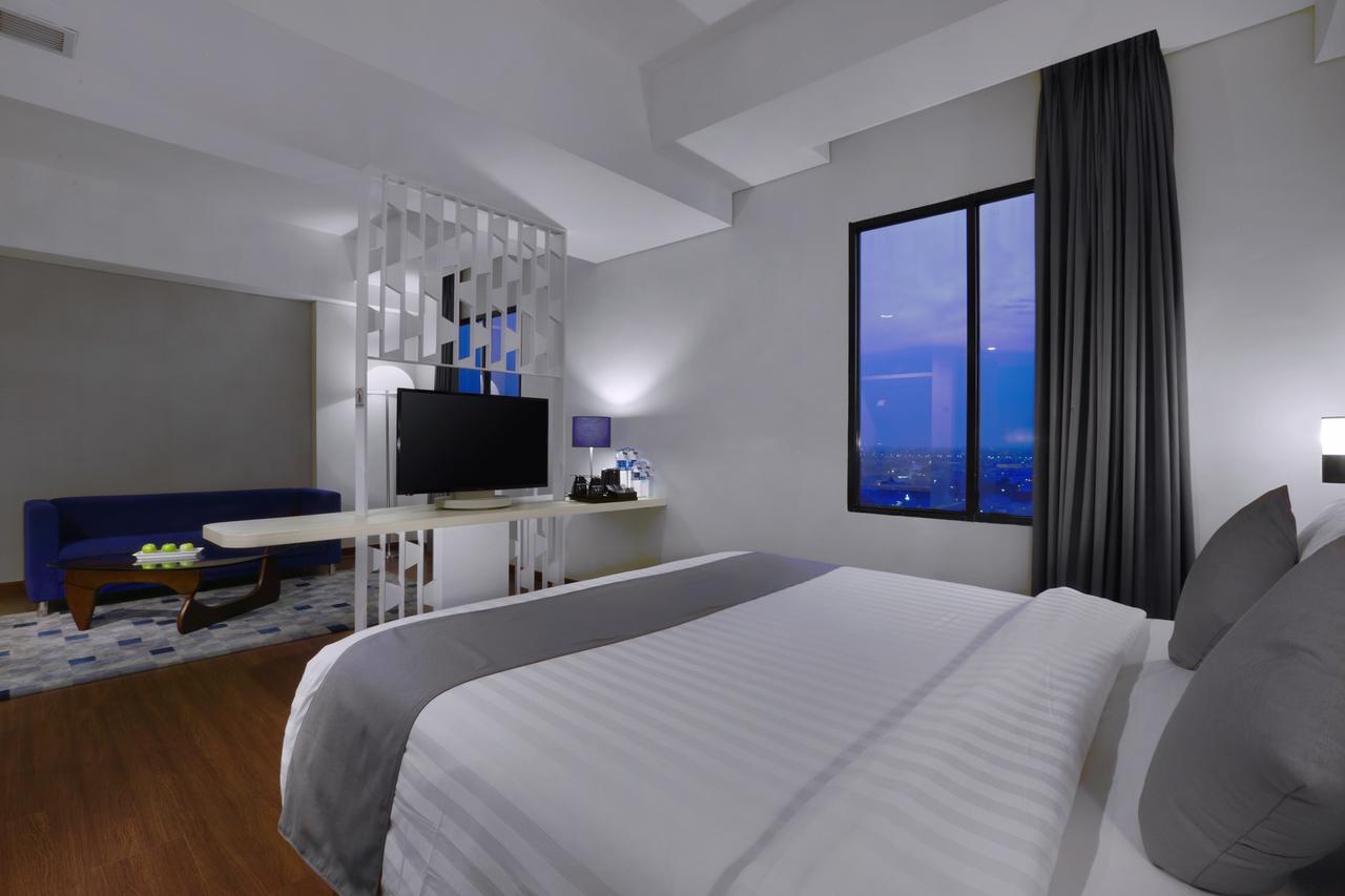 Hotel Neo+ Kebayoran จาการ์ตา ภายนอก รูปภาพ