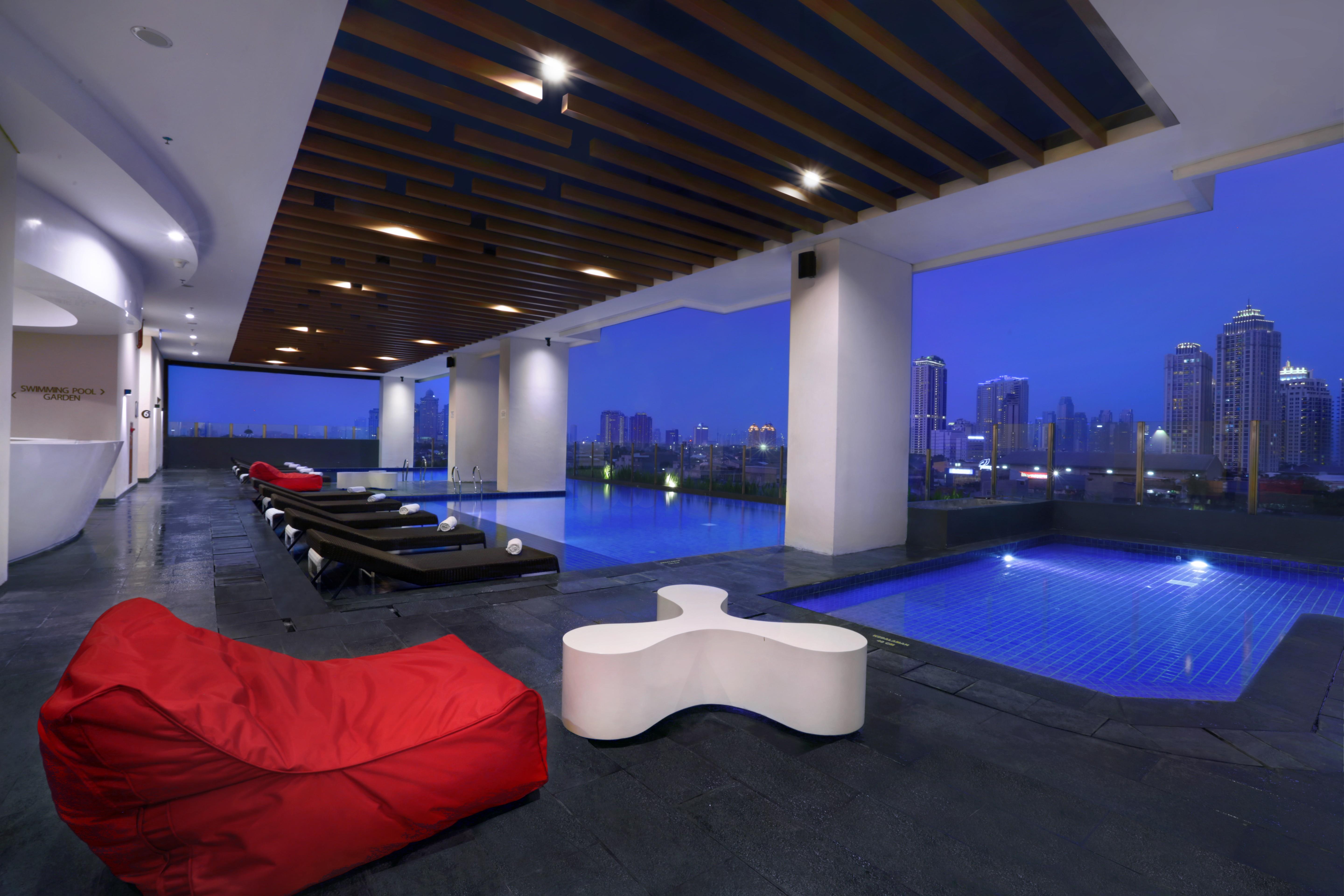 Hotel Neo+ Kebayoran จาการ์ตา ภายนอก รูปภาพ